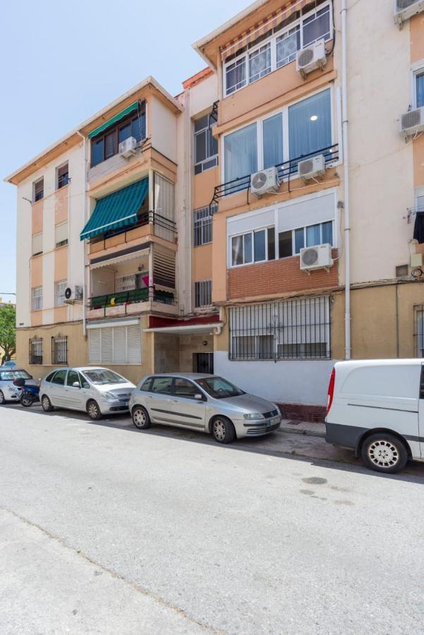 Dream House Rooms Malaga - Habitacion En El Apartemento Exterior photo